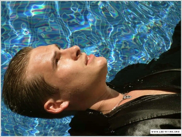 Lee Ryan - lee ryan (6).jpg